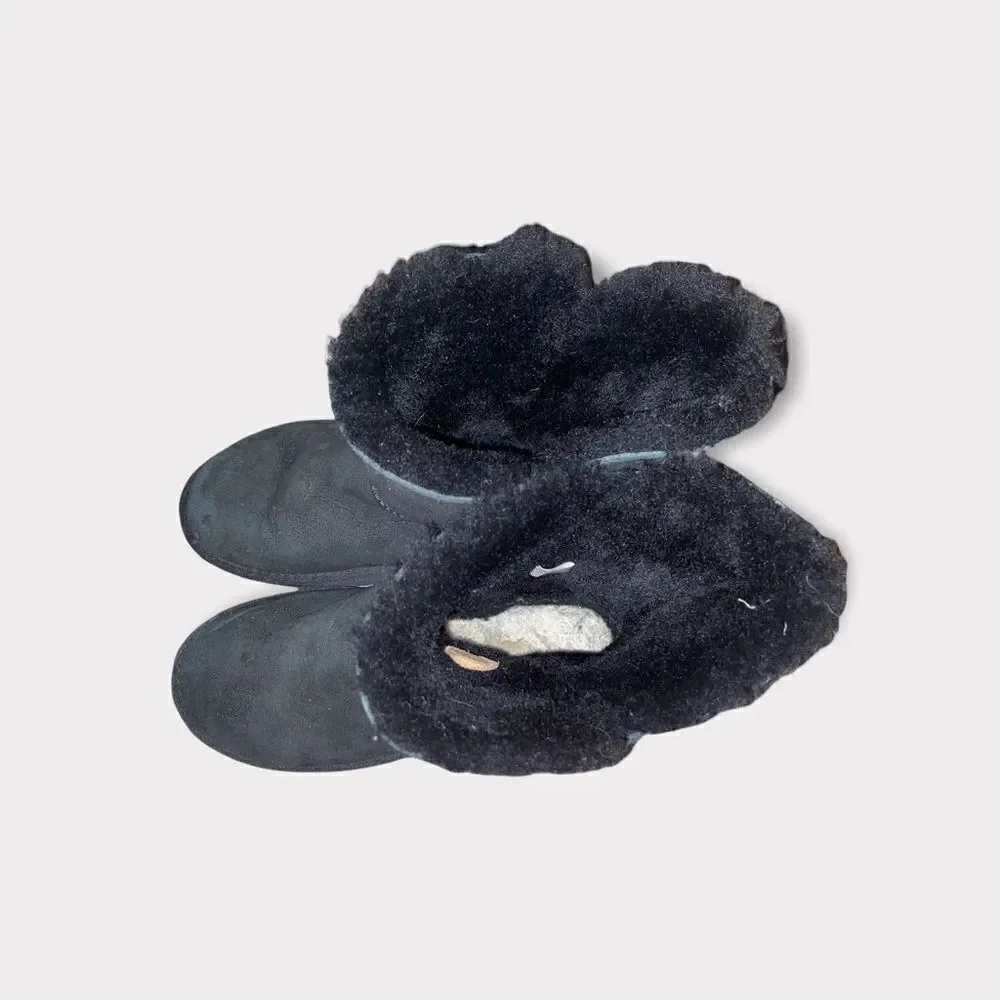 Lamo Black  Suede Winter Boots Size 9